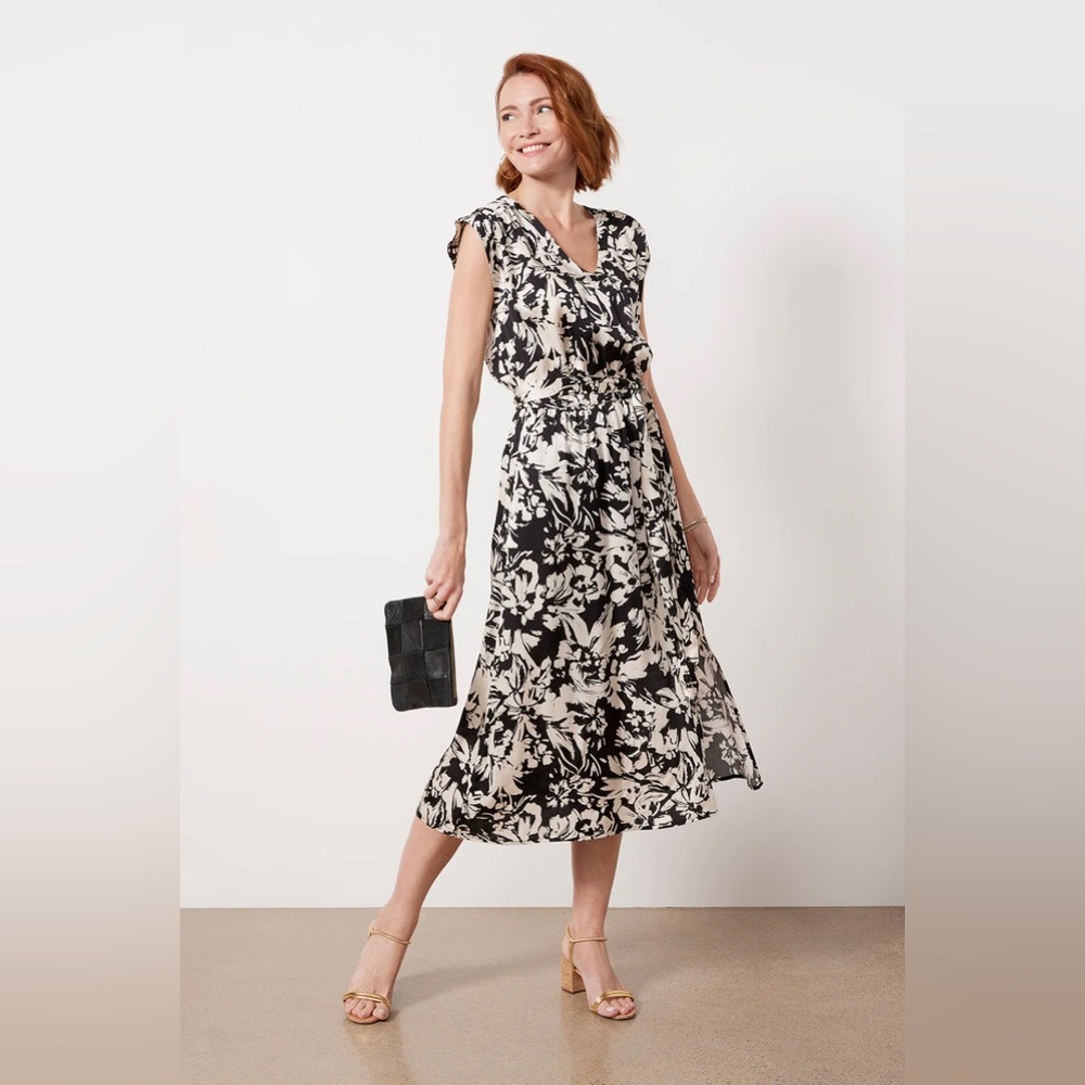 Evereve Black and White Floral Maxi Dress